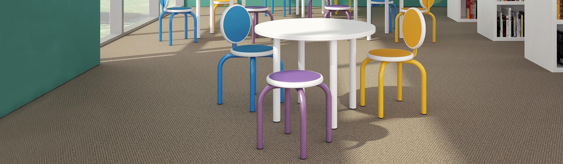 Crayon table and chairs on sale